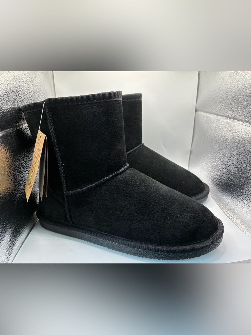 Lamo Classic 6” Boot Black Suede Faux Fur Lined Winter Boots Womens Size 7 NWT